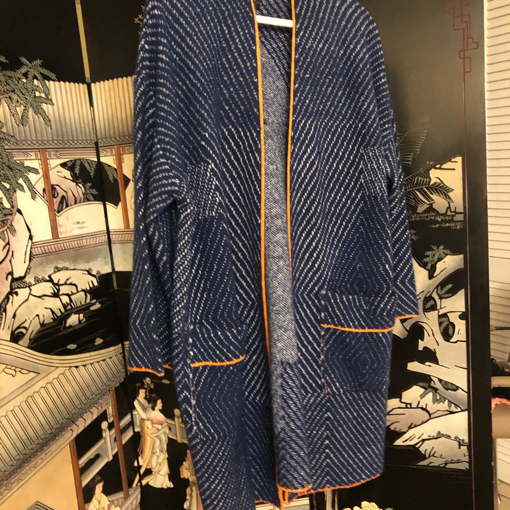 Jacket - Picture 2 of 5